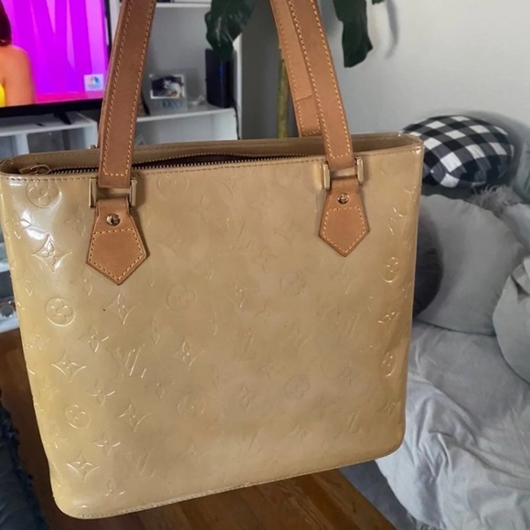 Louis Vuitton Handbags - LV Vernis  Houston Tote